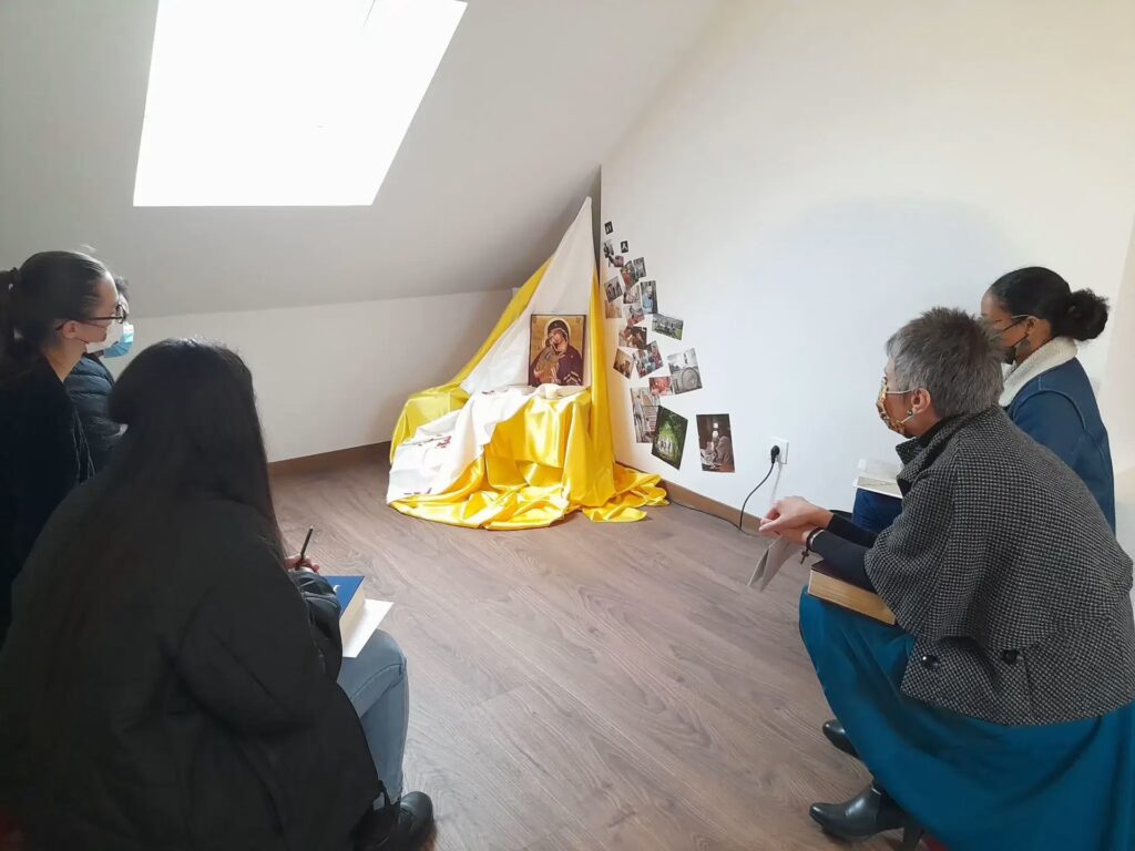 21-etre-mere-3 Partage biblique dans notre "Cénacle"